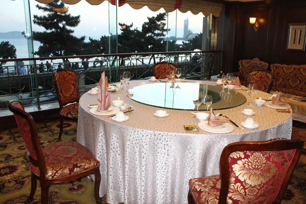 Qingdao Oceanwide Elite Hotel Exteriör bild