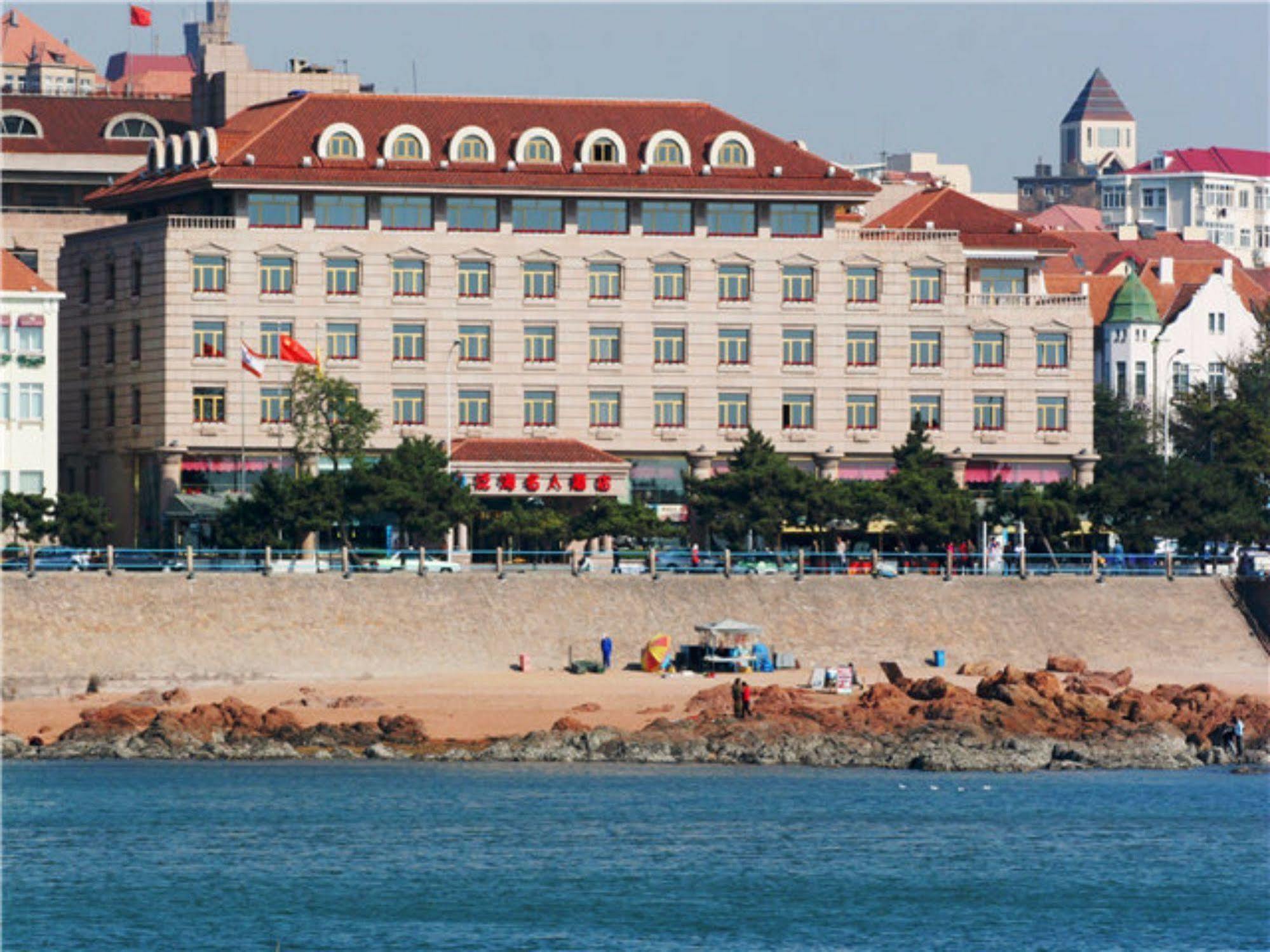 Qingdao Oceanwide Elite Hotel Exteriör bild